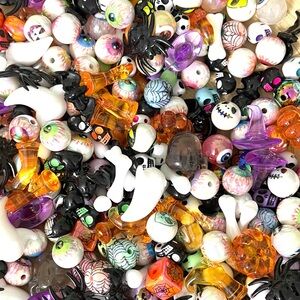 Halloween Bead & Charm Mix 50g – Eyeballs, Ghosts, Spiders, Pumpkins & Skulls